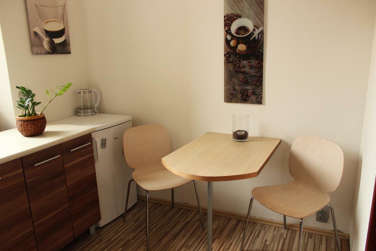 Residence Dobrovskeho Прага Екстериор снимка